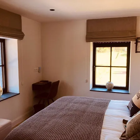 ベッド・アンド・ブレックファスト De Molenhoeve 3*