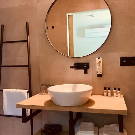 Couette-café De Molenhoeve 3*