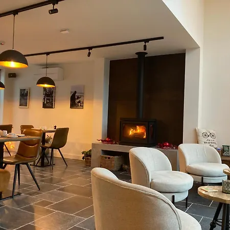 ベッド・アンド・ブレックファスト De Molenhoeve フーレン